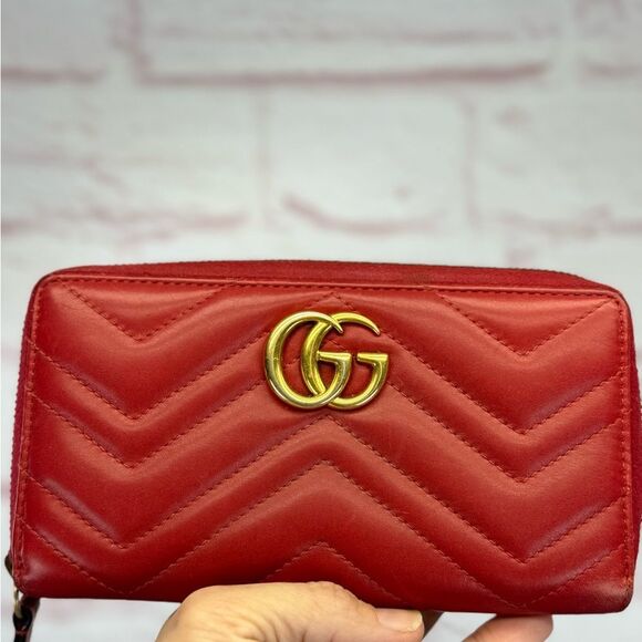 Gucci Gg Marmont Matelasse Quilted Accordion Red Wallet - Picture 2 of 14